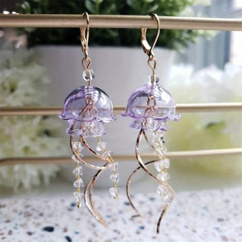 A Pair Glass Dangle Jellyfish Earrings