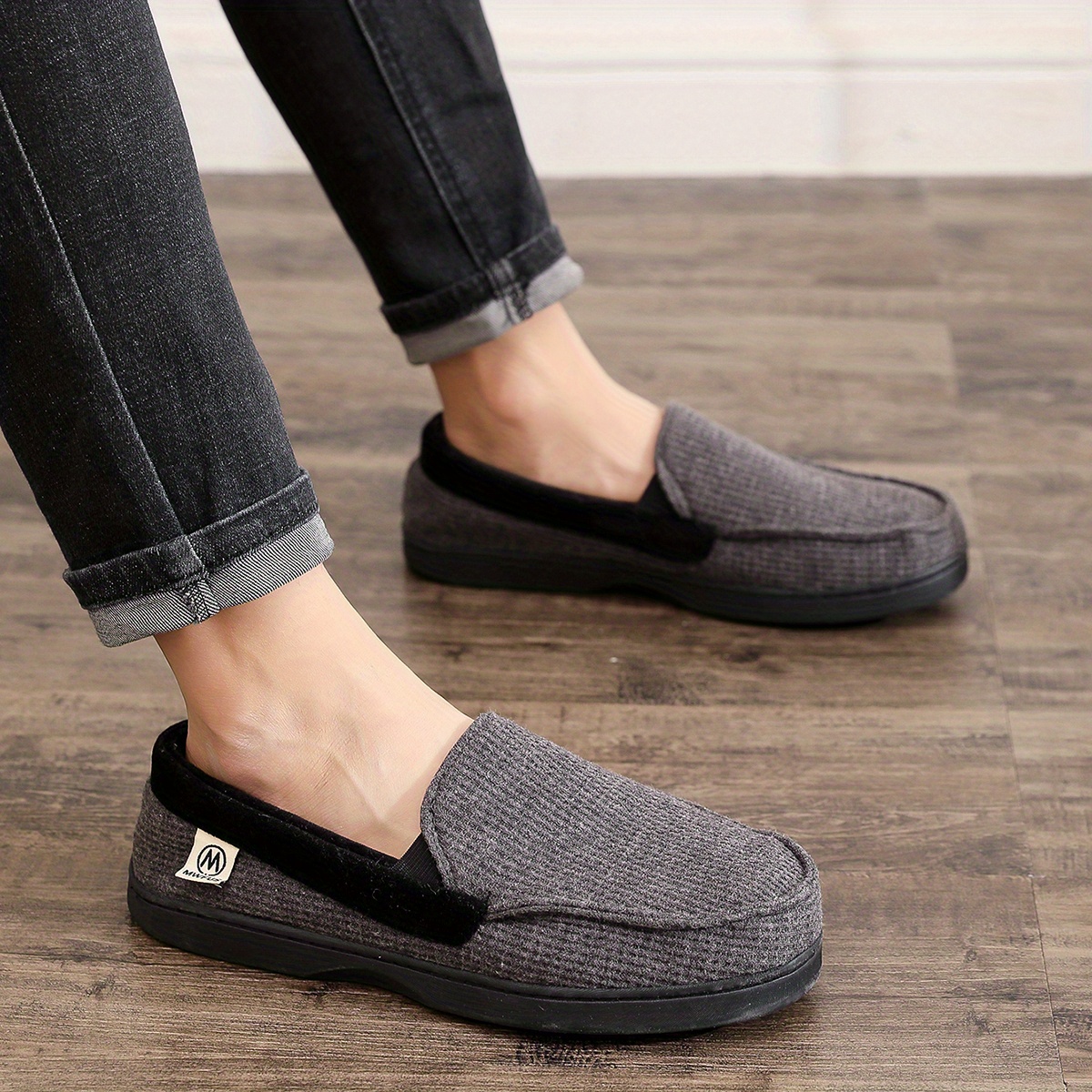 Men's Cozy Anti-Skid House Slippers with Fuzzy Lining