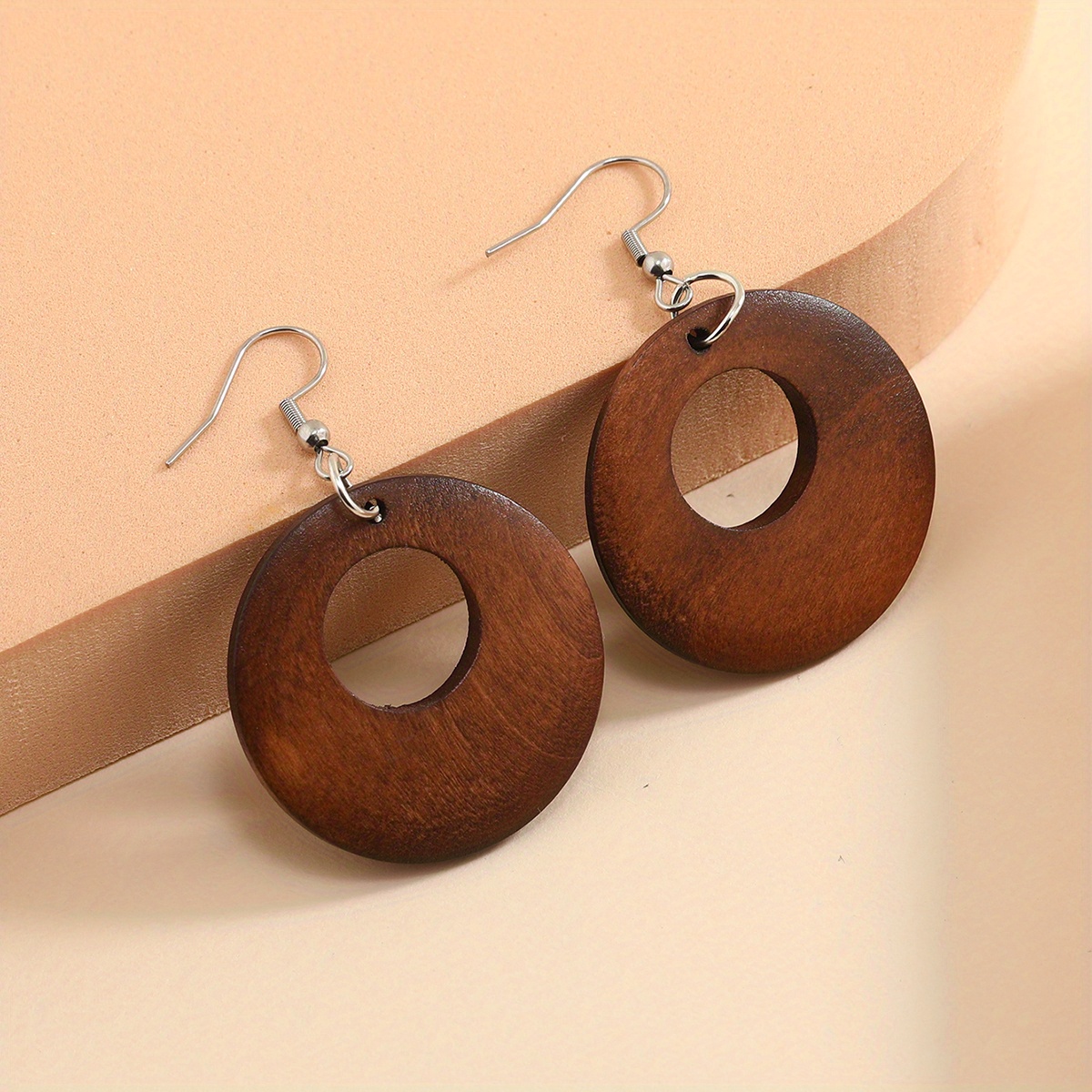 Hollow Round Shape Brown Color Dangle Earrings Retro Bohemian Style Wooden Jewelry For Women Fall Winter Ear Jewelry