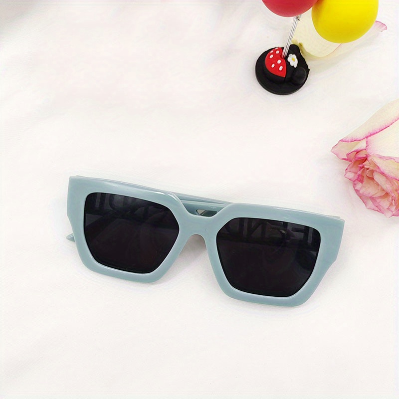 Louis Vuitton, Accessories, Sold Louis Vuitton Mirror The Party Sunglasses