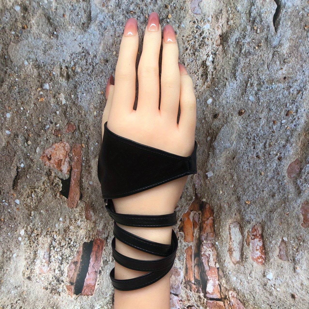 Womens Wrist Band PU Leather Fingerless Gloves Goth Punk Rock