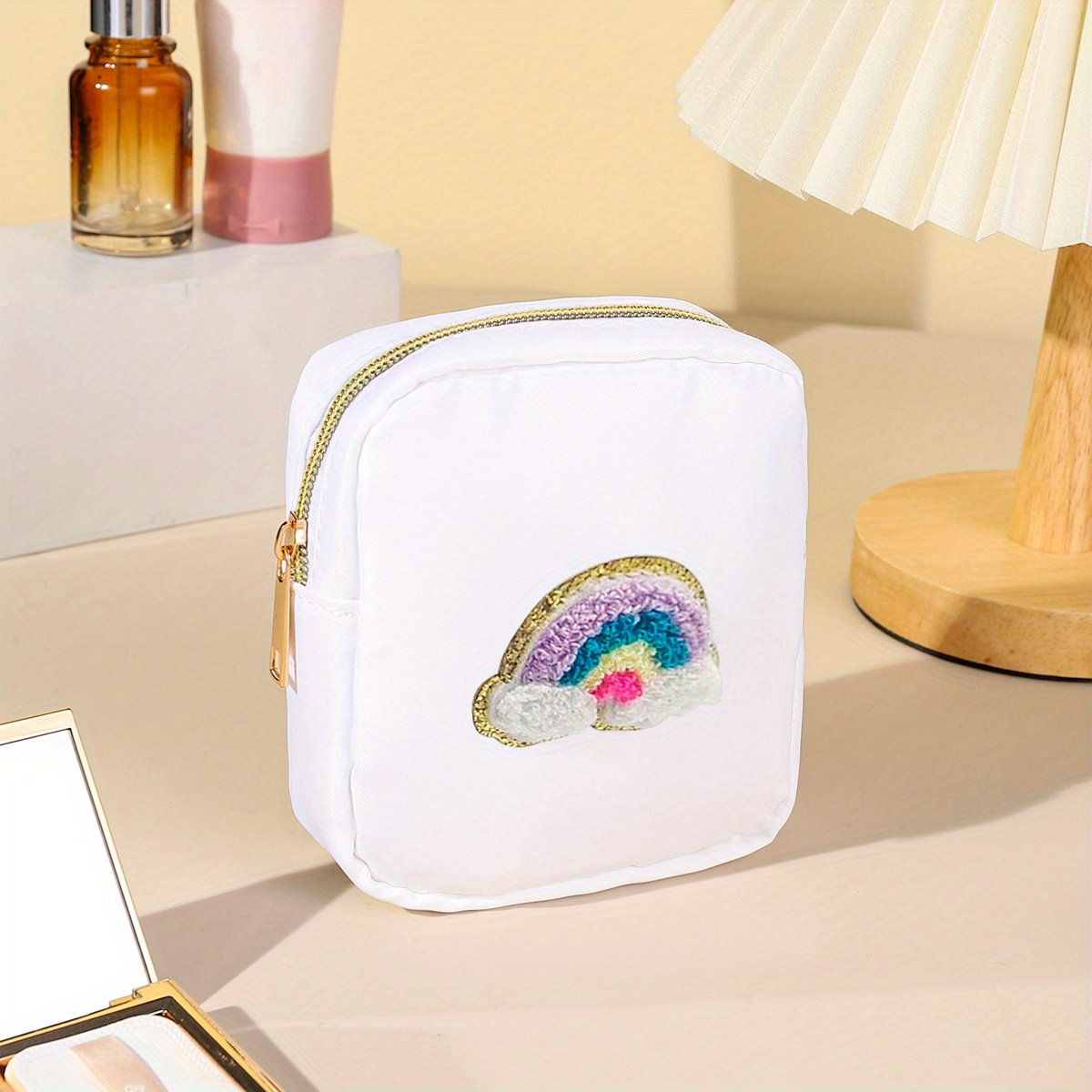 Chenille Patched Sanitary Napkin Storage Bag Zipper Pouch