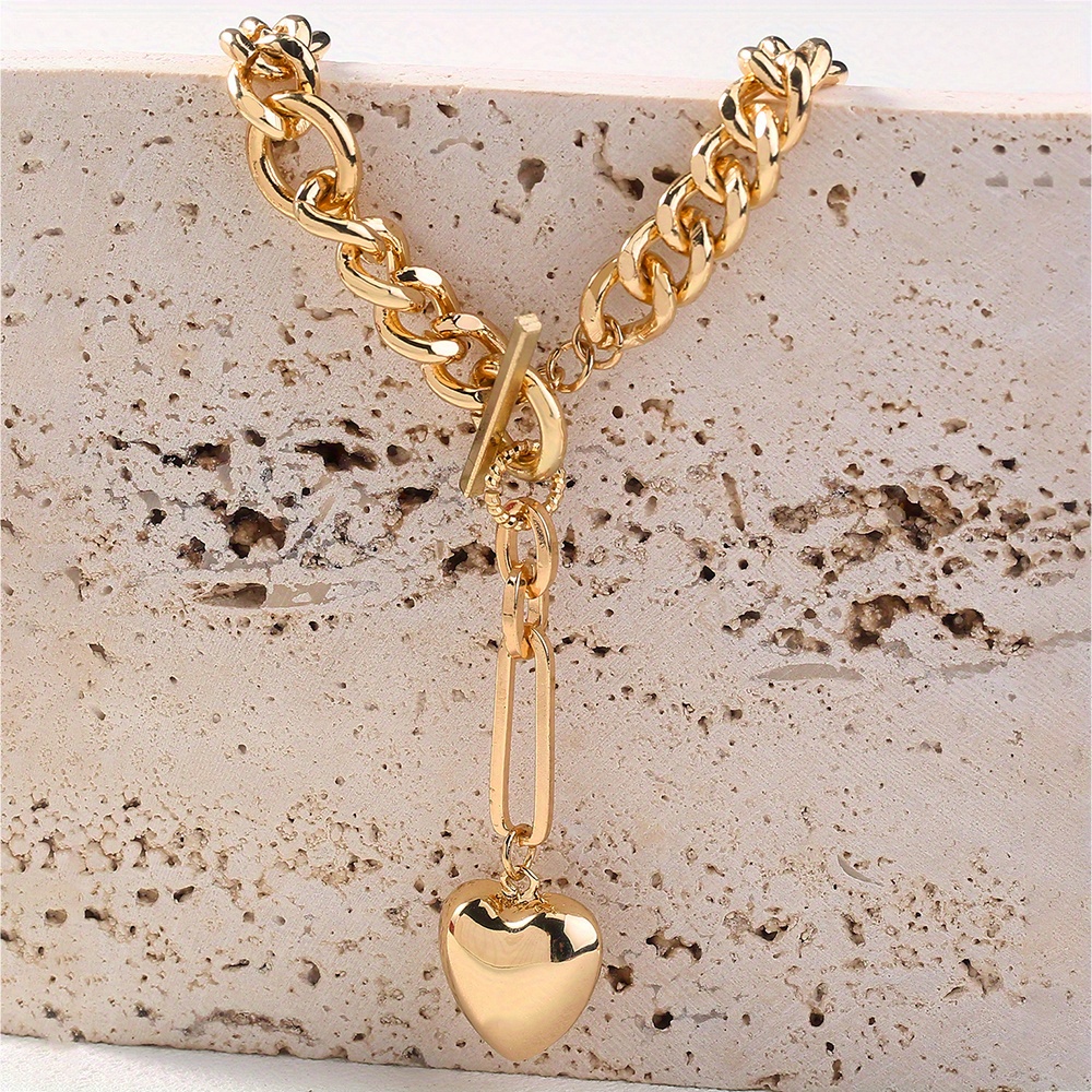 Thick chain sale necklace with heart