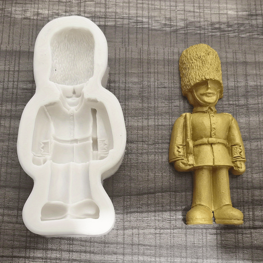 NUTCRACKER CHOCOLATE MOLD 3D