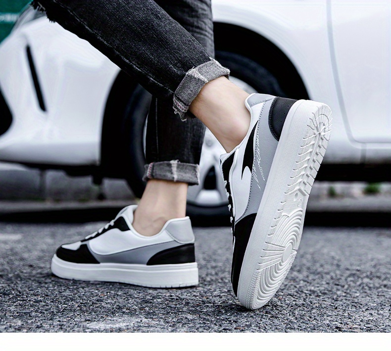 Men Colorblock Lace-up Front Skate Shoes, Sport Outdoor Sneakers