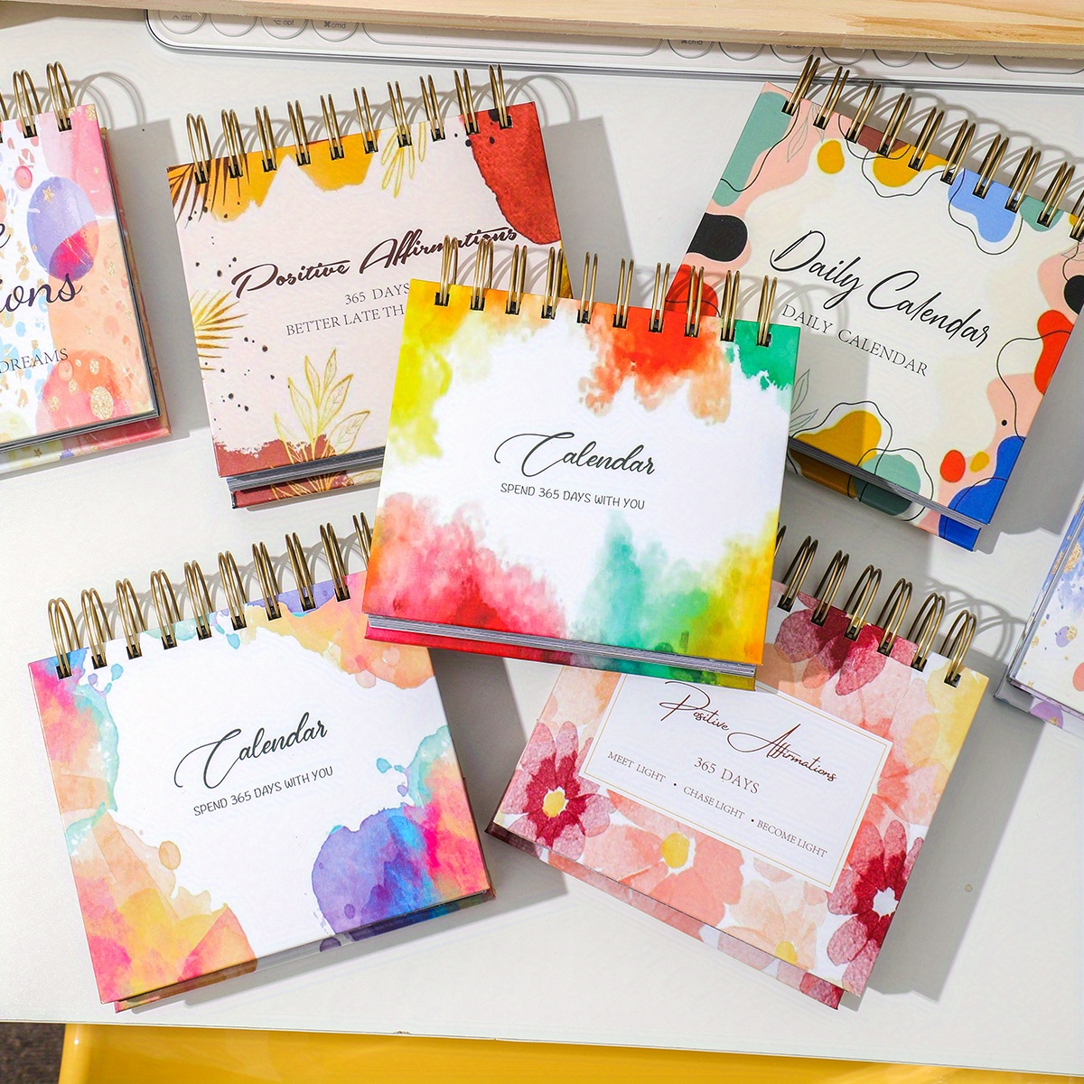 Perpetual Desk Calendar, Standing Daily Flip Desk Calendar With