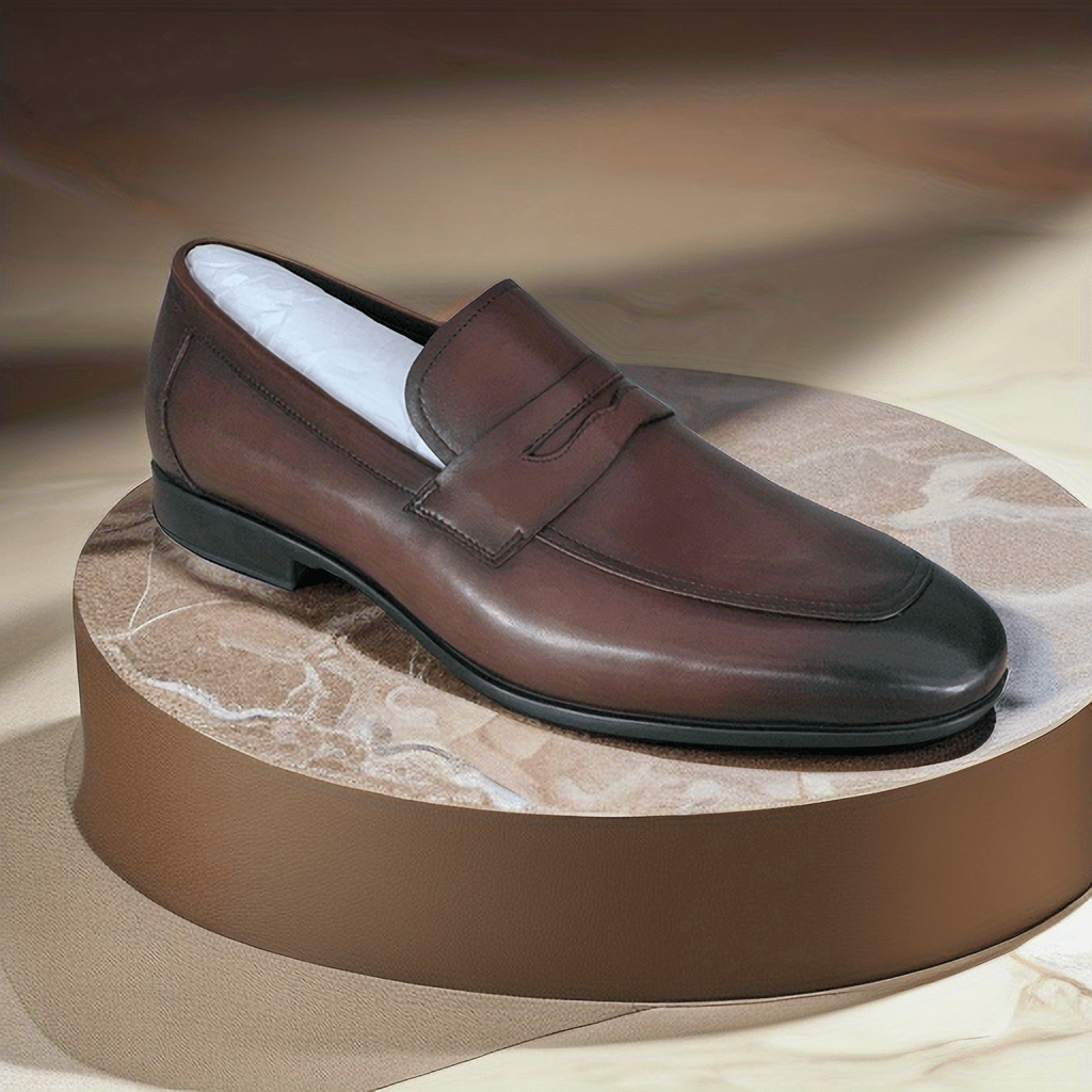 Loafers, Light: Smart Casual Shoes for Men