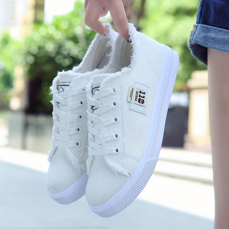 Image of Women's Casual Round Toe Solid Color Canvas Shoes, Small White, Flat Bottom, Pvc Sole, Fabric Upper And Insole, Hand Wash, Clean, Spring, Autumn, 2022