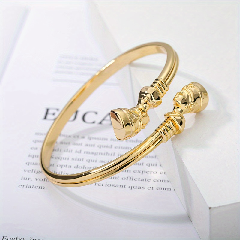 Neutral All-match Women Men Portrait Statement Open Bangle