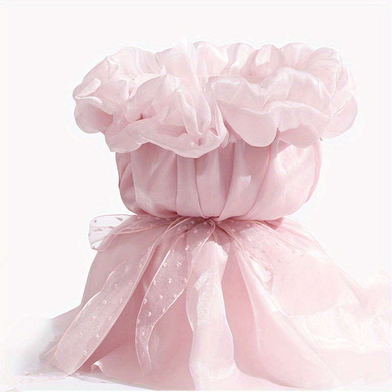 Feeling like a bonbon wrapped in frilly celephane! My policy in