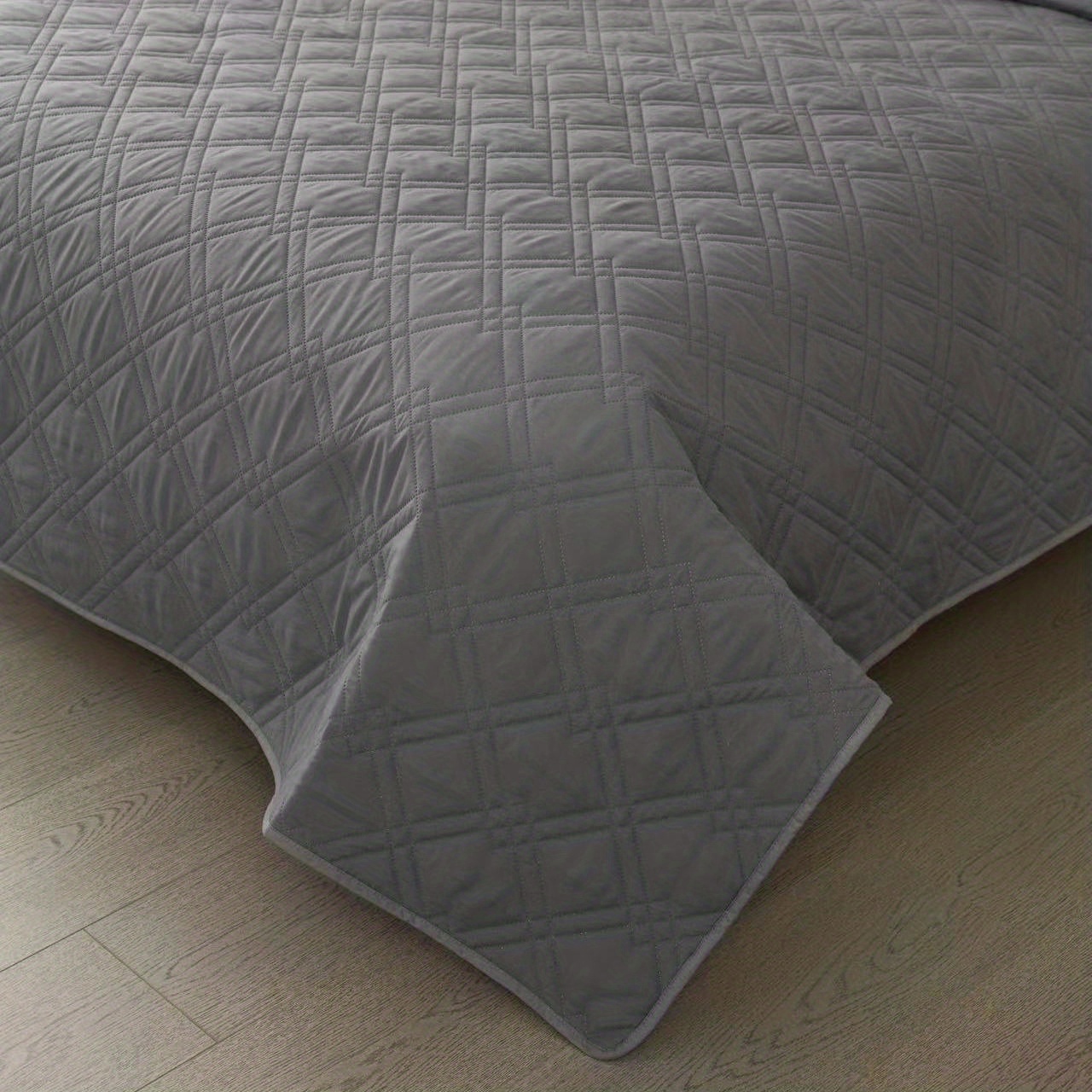 1pc Coprimaterasso Coperta Impermeabile E Antiscivolo Letto - Temu  Switzerland