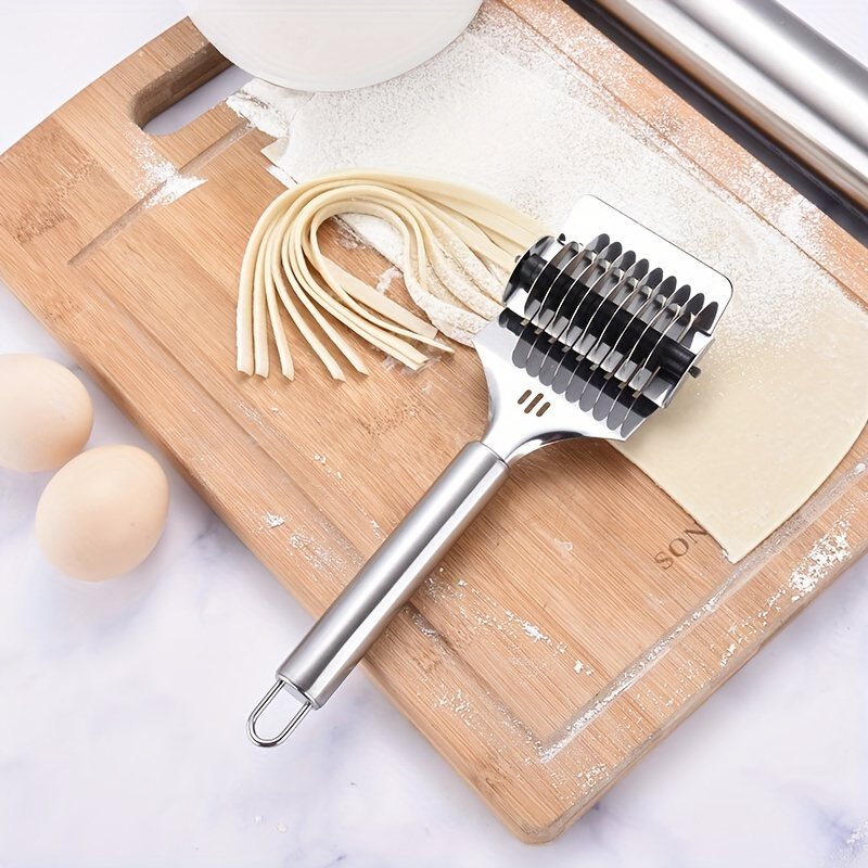 Stainless Steel Dough Docker Spaghetti Maker Lattice Roller Noodle Cutter  Tool C