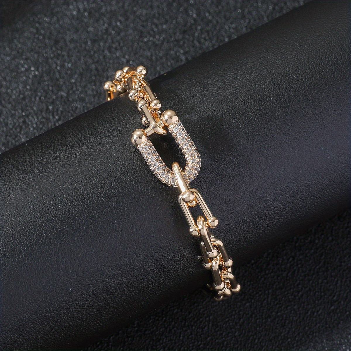 Fred 18K gold rose gold horseshoe buckle diamond bracelet female 8