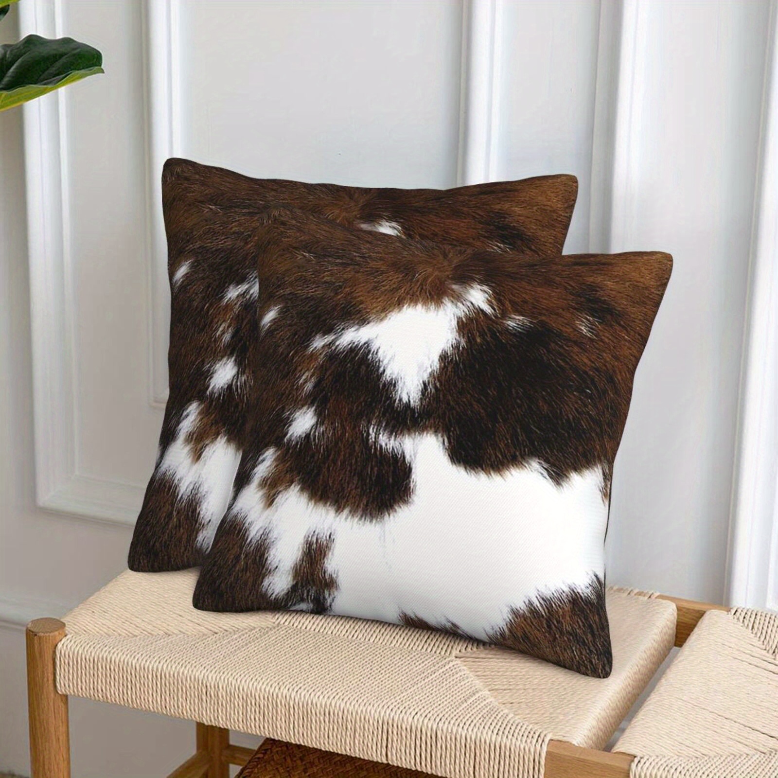 Funny Cow on a Couch Decorations Pillow Covers 20x20 Set of 2, Cotton Linen  Reversible Throw Pillows Covers for Outdoor Couch Sofa Living Room Vintage