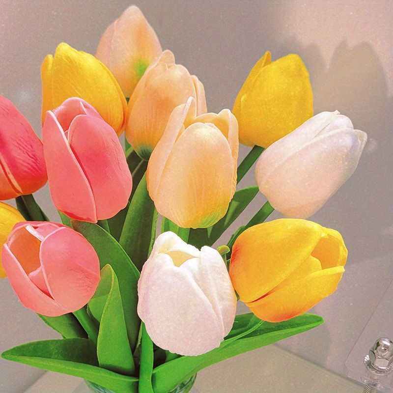  30 tulipanes reales al tacto, flores de poliuretano, tulipanes  artificiales para arreglos de boda, fiesta, Pascua, primavera, hogar,  comedor, decoración de oficina, amarillo, 14 pulgadas de alto : Hogar y  Cocina
