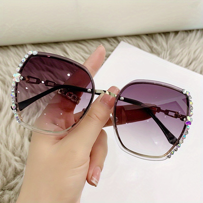 Cat Eye Fashion Sunglasses For Women Men Casual Chain Charm Gradient Glasses  For Summer Beach Party, Uv400 - Temu