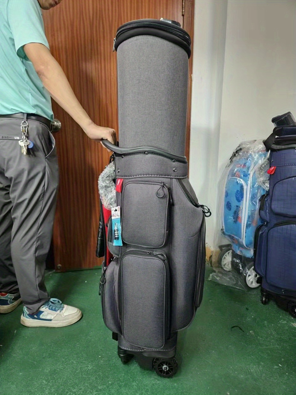 Golf Travel Bag, Retractable Multi-functional Golf Bags, Four Wheels Golf  Bags - Temu Philippines