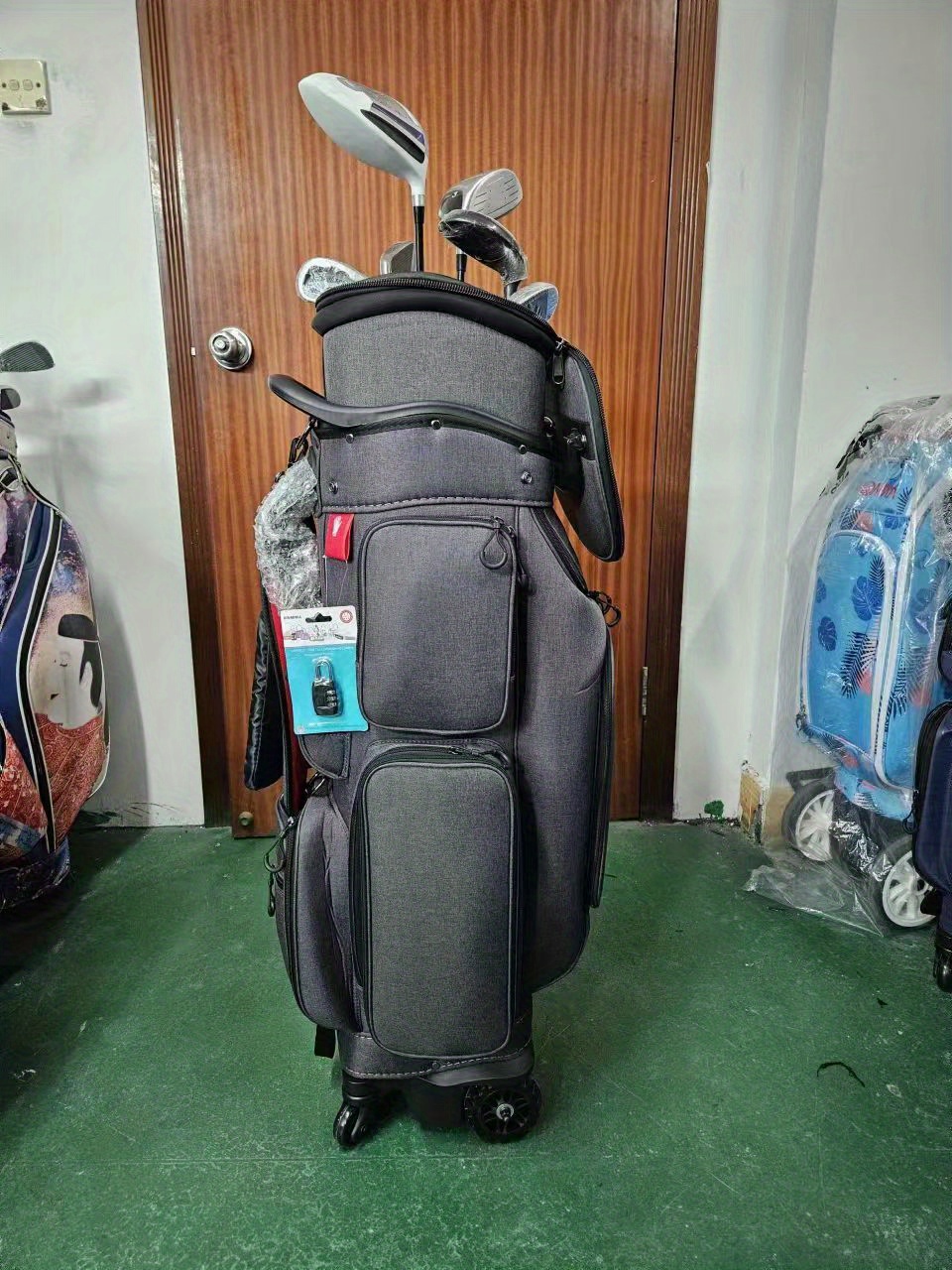 Golf Travel Bag, Retractable Multi-functional Golf Bags, Four Wheels Golf  Bags - Temu Philippines