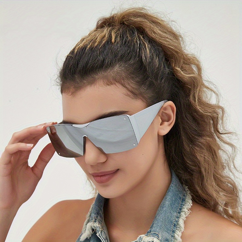 Oversized One-piece Sunglasses For Women Men Futuristic Cyberpunk Shield  Uv400 Sun Shades For Driving Fishing Travel - Temu