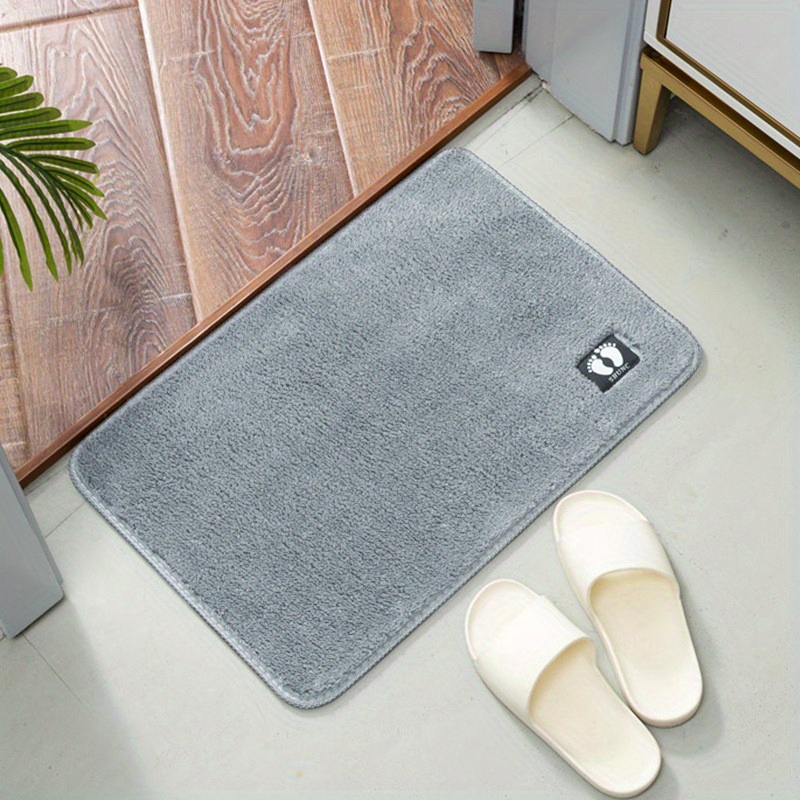 Solid Light Grey Bath Mat