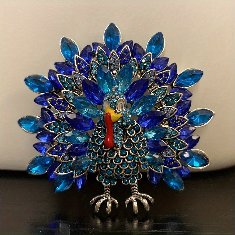 Fashion Turkish Blue Stone Antique Jewelry Brooch - China Fashion Brooch  and Metal Brooch price