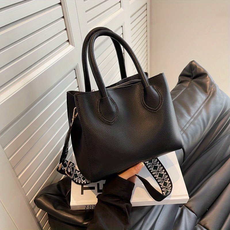 Erideno Crossbody Bag Purses for Women with Guitar Strap Trendy Vegan Faux  Leather Shoulder Bag Designer Handbag with 2 Strap