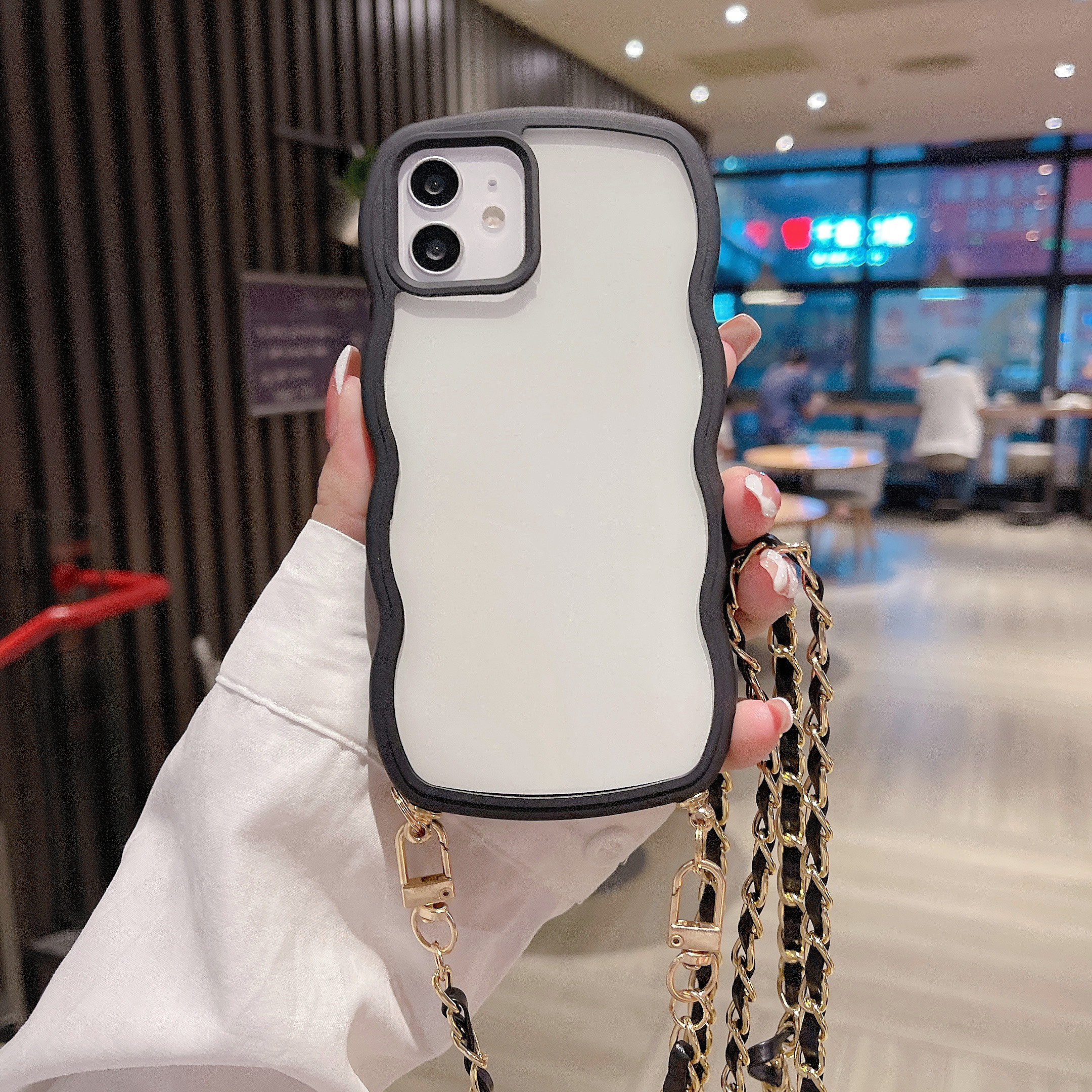 Louis Vuitton Chain Smart Phone Cases