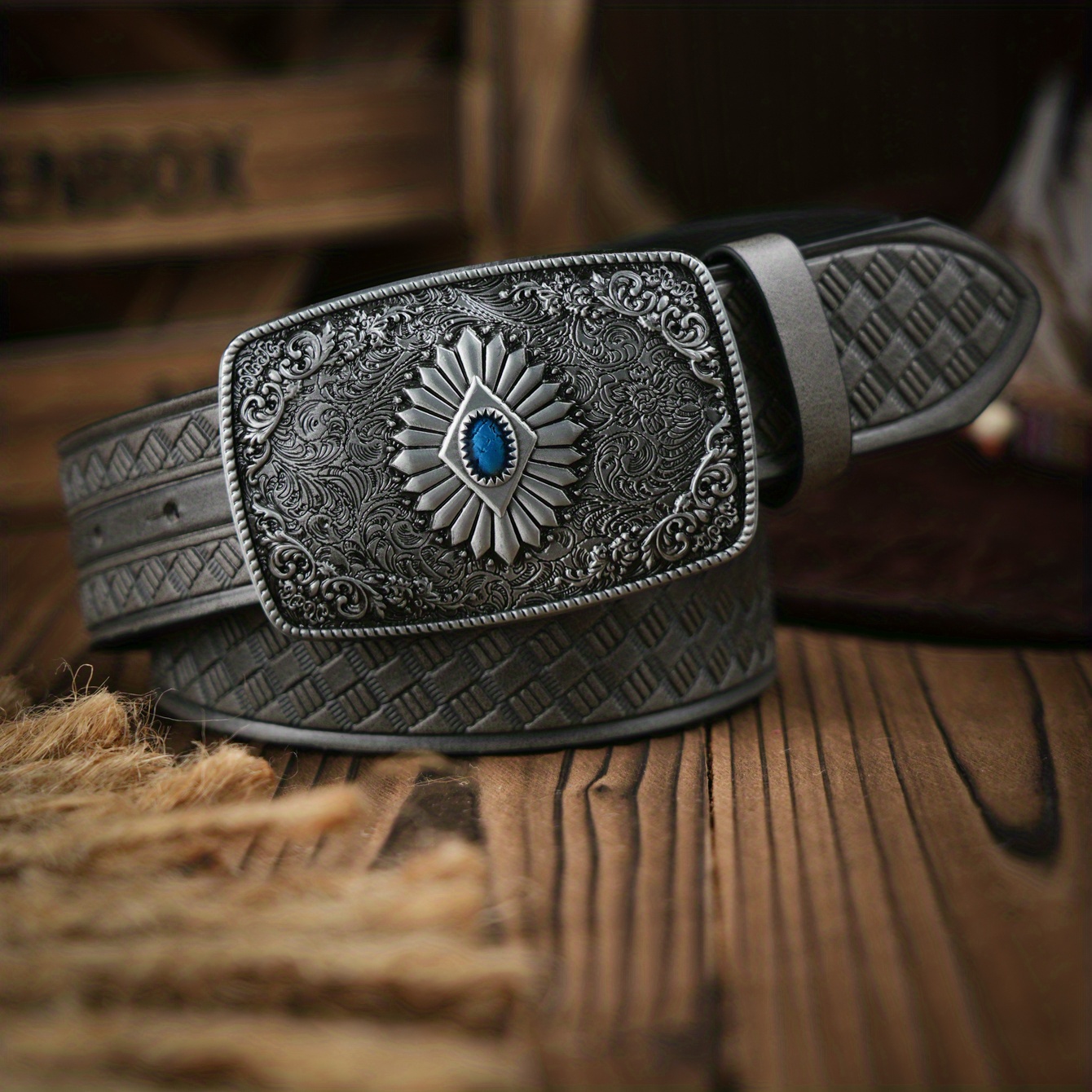 Men's Belt With Pearl Fish Pattern, Genuine Leather, Inlaid Artificial Diamond  Buckle And Unique Pattern And Texture Belt, No Interlayer, Width - Temu