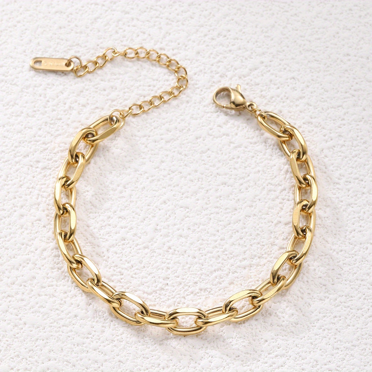 E-shop 1 Goldener Armband aus Edelstahl