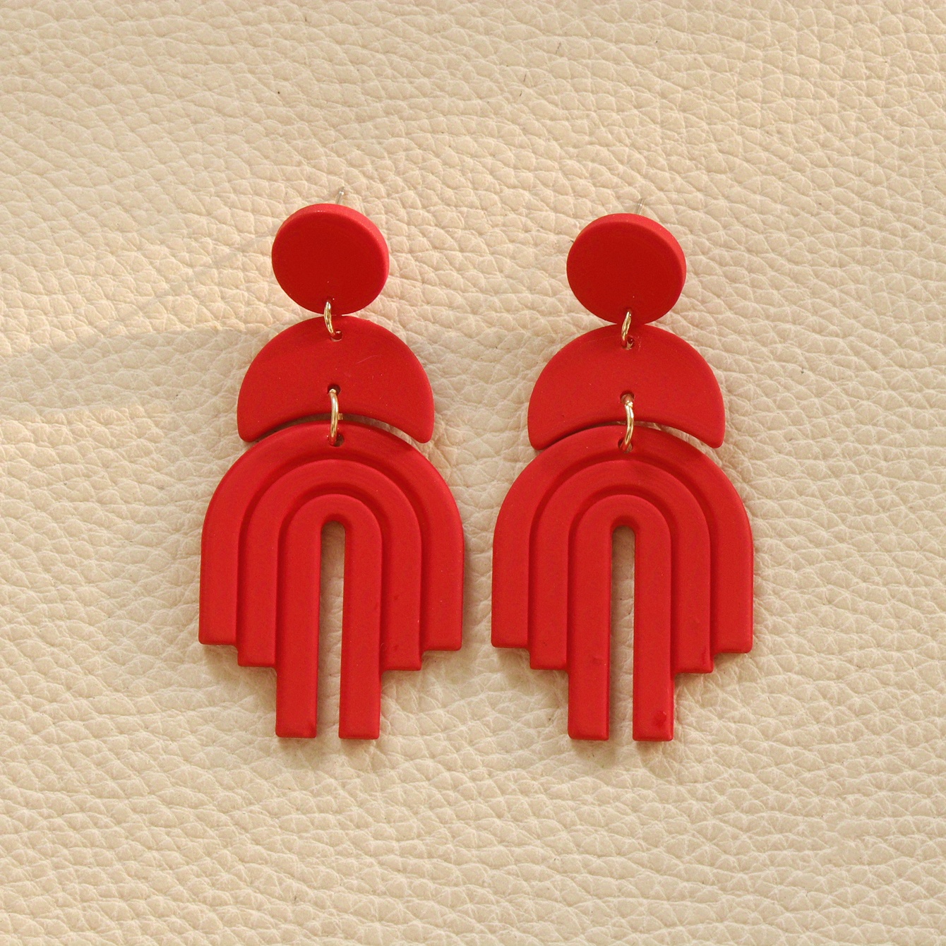 Image of Irregular Red Dangle Earrings Retro Elegant Style Acrylic Jewelry Trendy Gift For Women Girls Polymer Clay Material