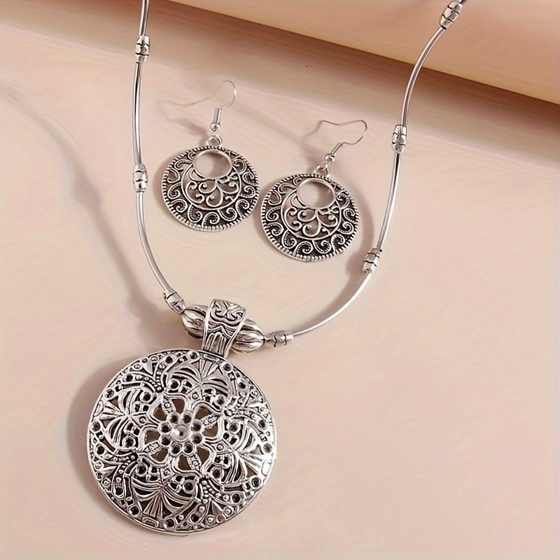 Vintage Style Ladies Jewelry Set Bronze Alloy Round Ring Pendant Earrings &  Necklace Set For Women Girls Daily Decor Ornament