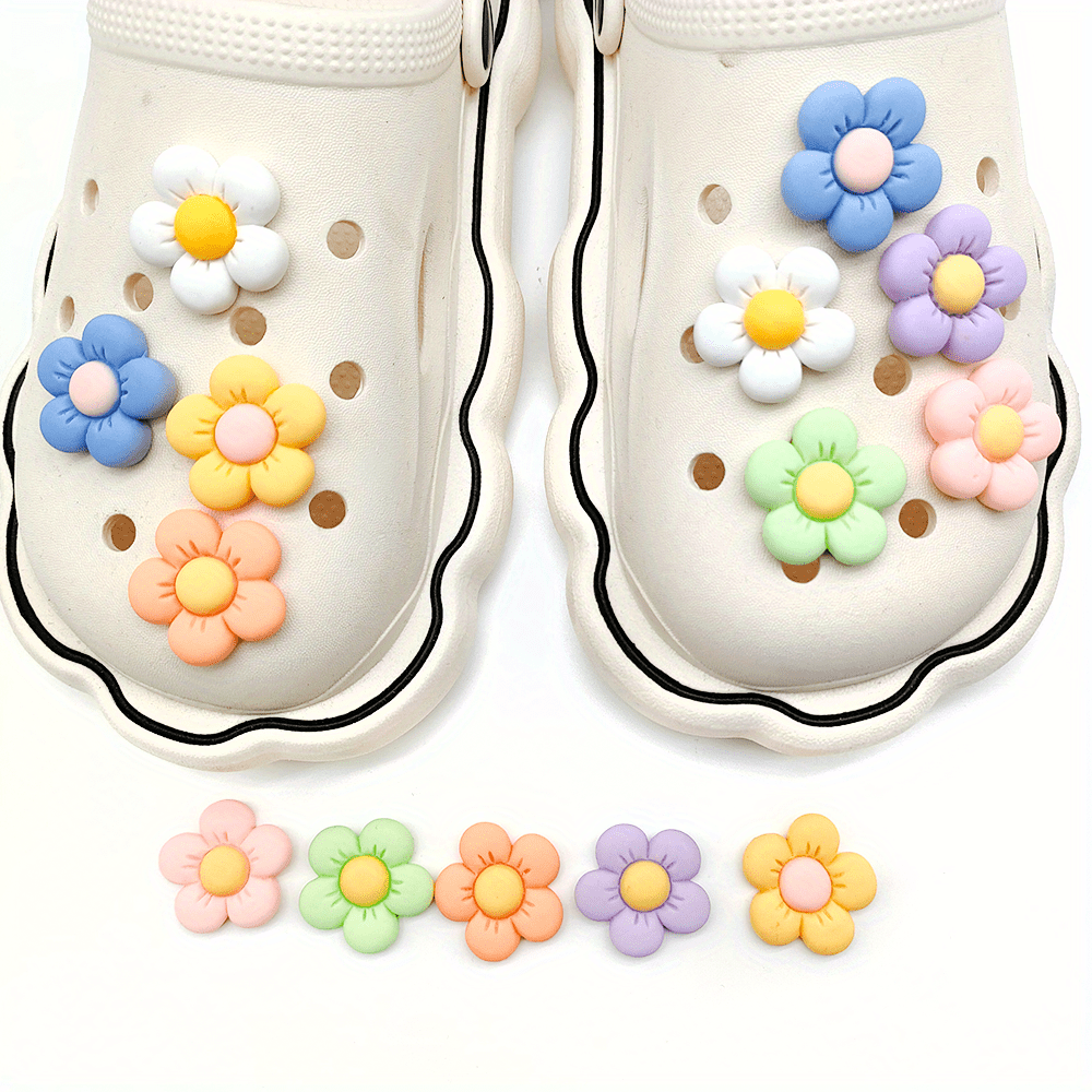 17pcs Cartoon & Flower Design Shoe Decorations Cute Resin Shoe Charms  Casual Style Shoe Accessories