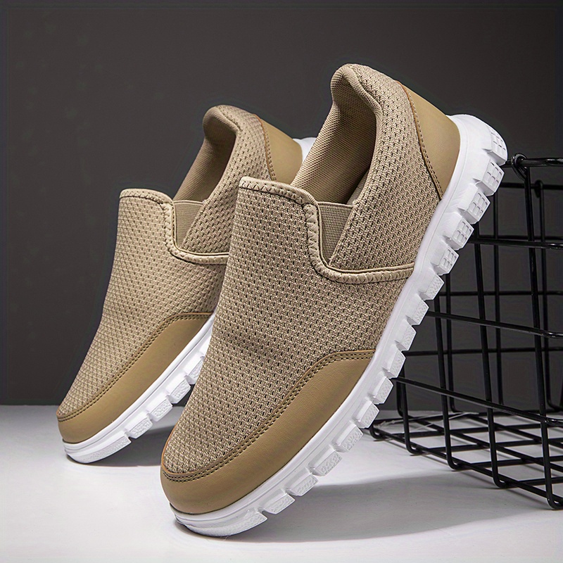 non slip sneakers mens
