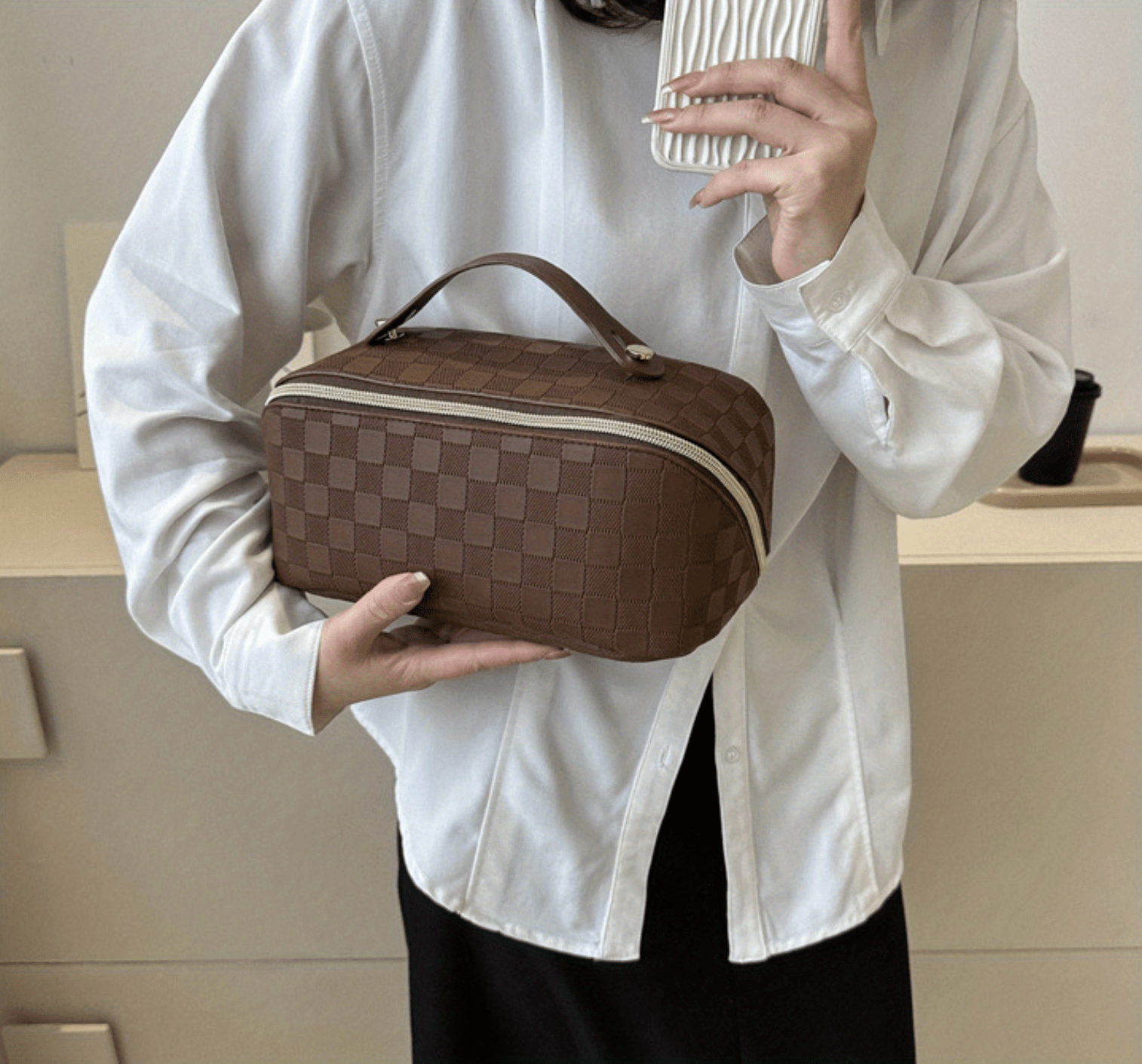 Louis Vuitton Damier Ebene Canvas King Size Toiletry Pouch