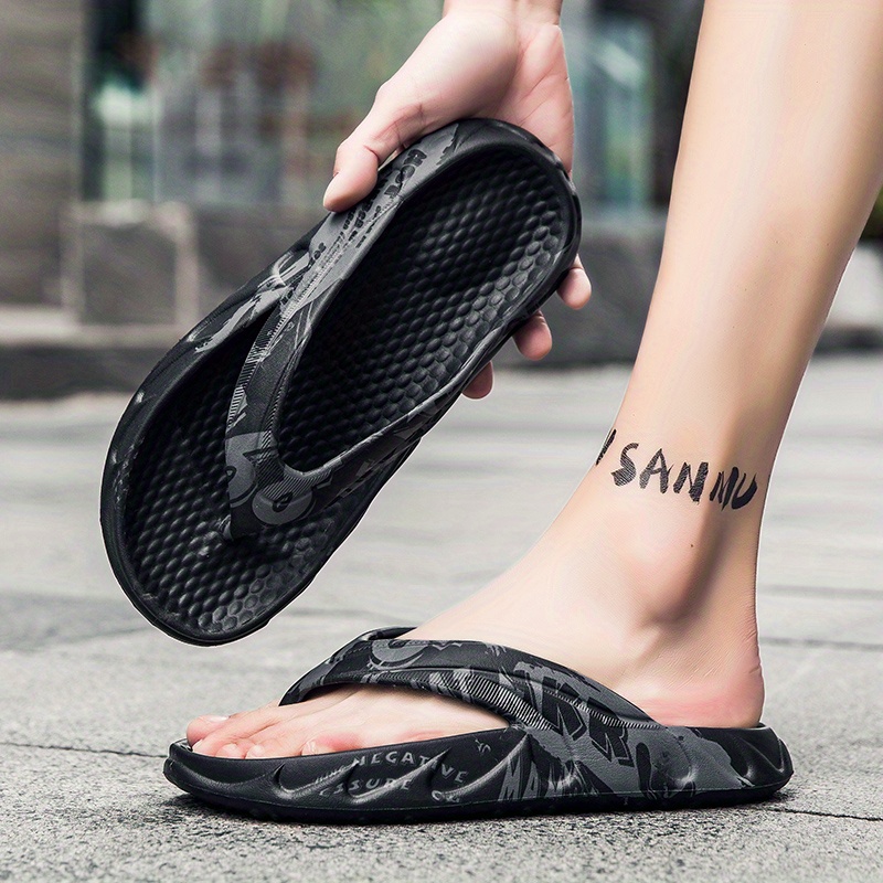 Men's Trendy Outdoor Flip Flops, Casual Sandals With Assorted Colors