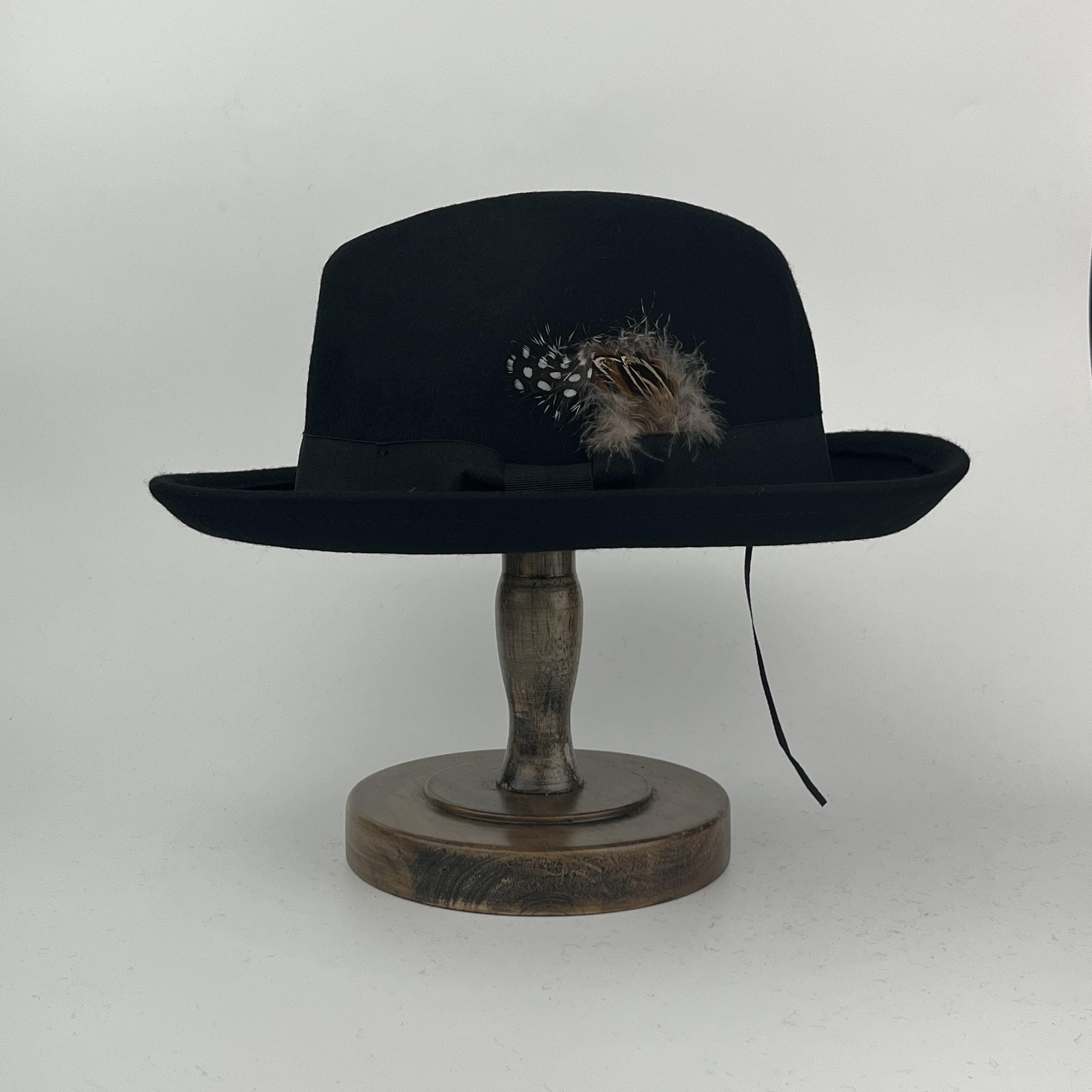 British Fedora Hats Men's Short Brim Tweed Jazz Hat Woolen Elegant Hat With Feather Accessories, Ideal choice for Gifts