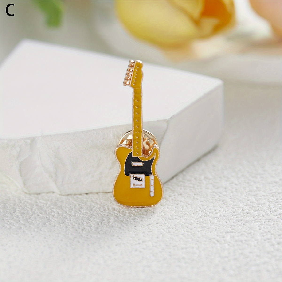 1pc Spilla Chitarra Elettrica Retrò Strumento Musicale Cool - Temu Italy