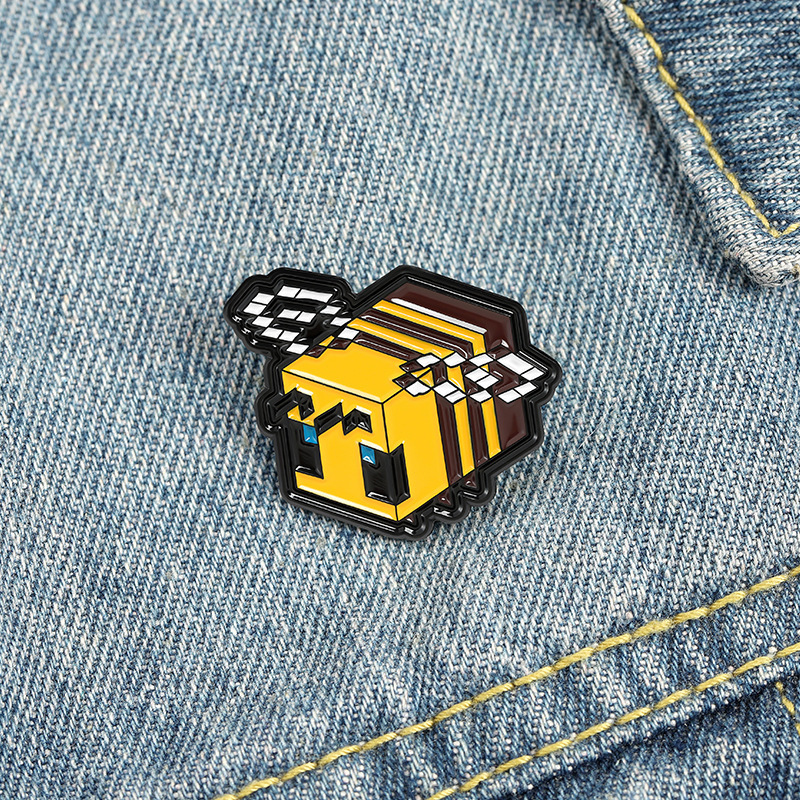 1pc Adorable Cartoon Bee Brooch - Perfect Accessory for Any Outfit