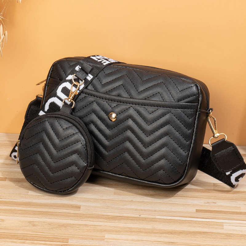 Small Quilted Crossbody Bags for Women Stylish Designer Purses and Handbags  with Coin Purse including 2 Size Bag (Black): Handbags