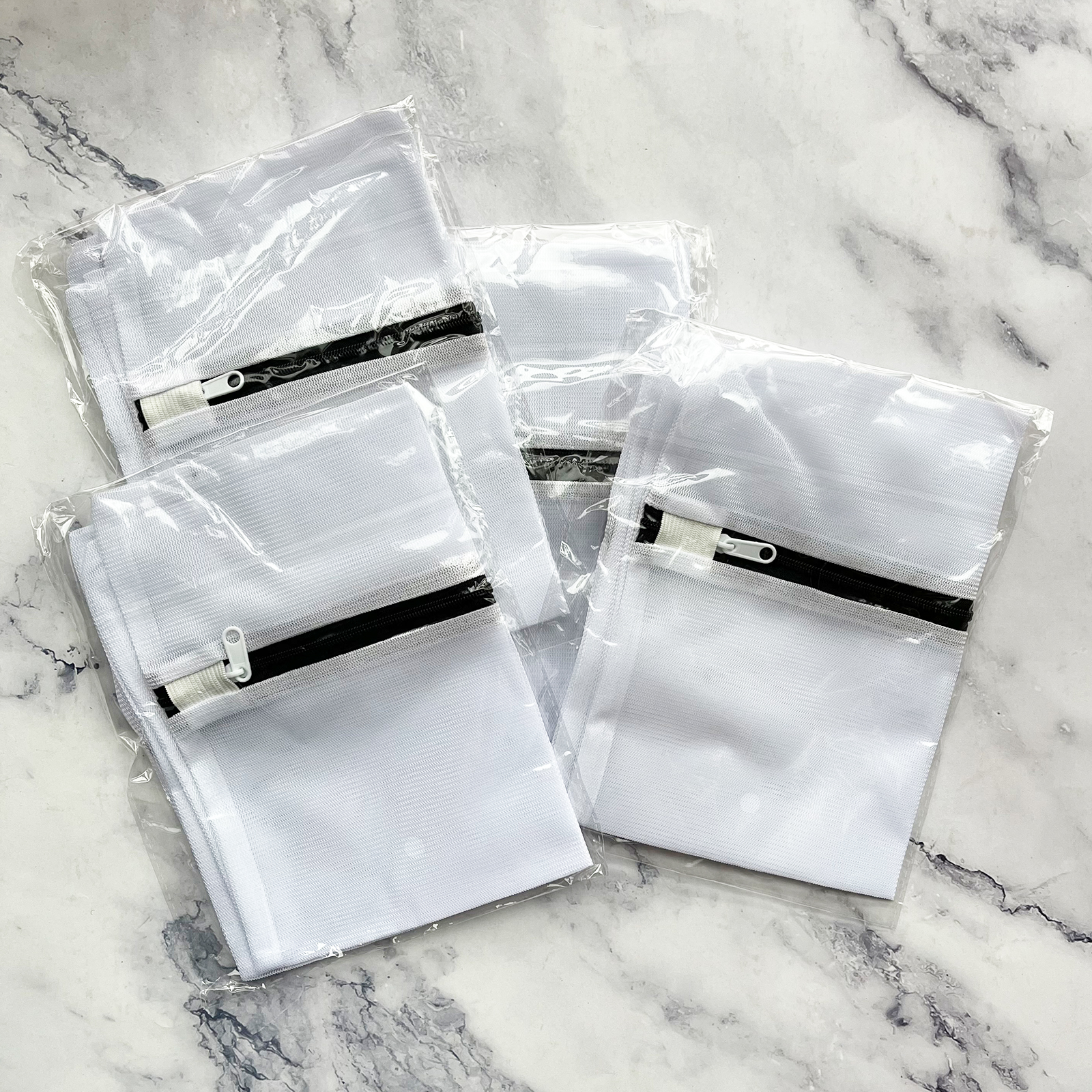 Folding Laundry Bag Bra Washing Bag Washing Machine Anti-deformation Bra  Storage Bags Underwear Protective Zipper Laundry Bag