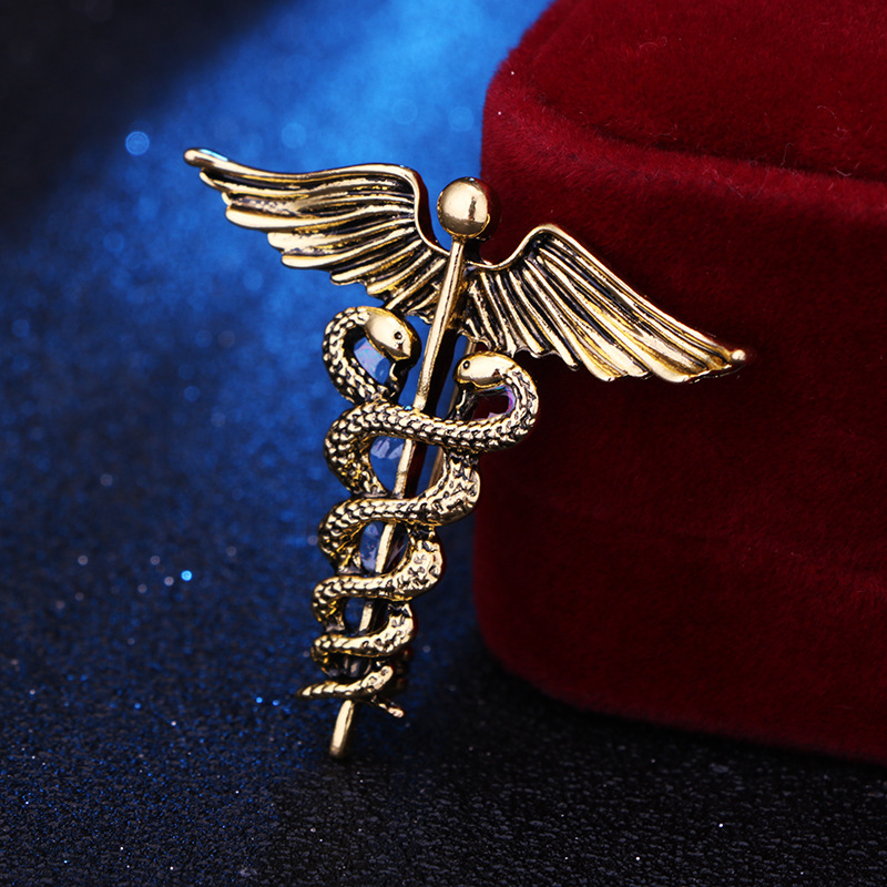 Men's Brooch Vintage Wing Brooch Suit Pin Fashion Creative Animal Snake Corsage Brooch Suit Accessory