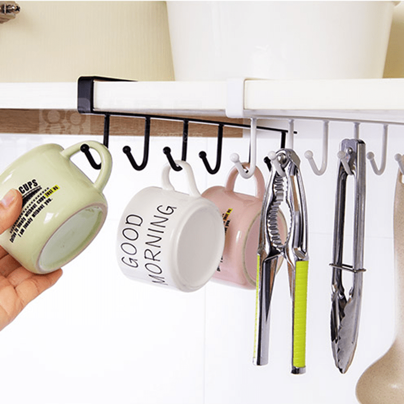 Alcampo y la solución para tener ordenadas las tazas y utensilios en la  cocina: un colgador con varios ganchos que ahorra espacio en los armarios