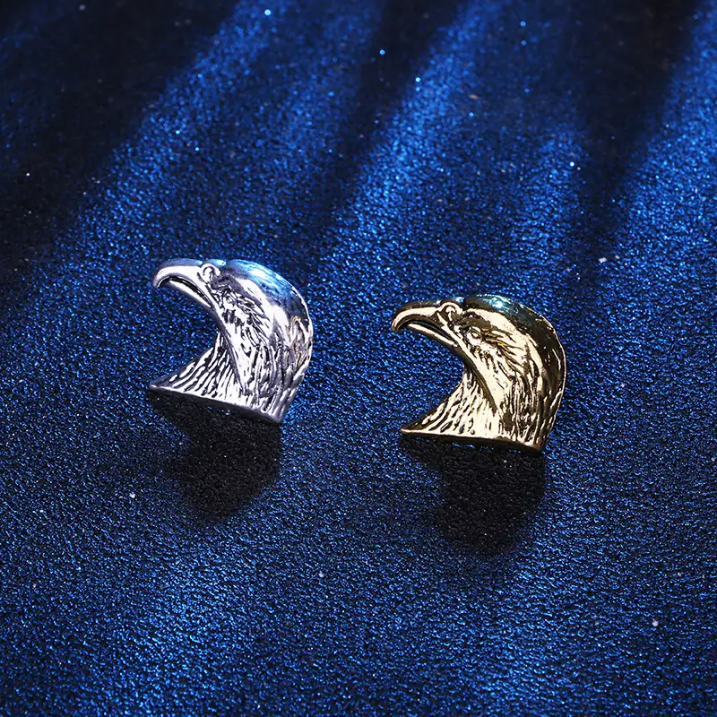 1pc Mini Brooch Suit Coat Collar Pin Cross Rudder Eagle Horse Maple Leaf Airplane Badge Animal Pin Shirt Collar Pin