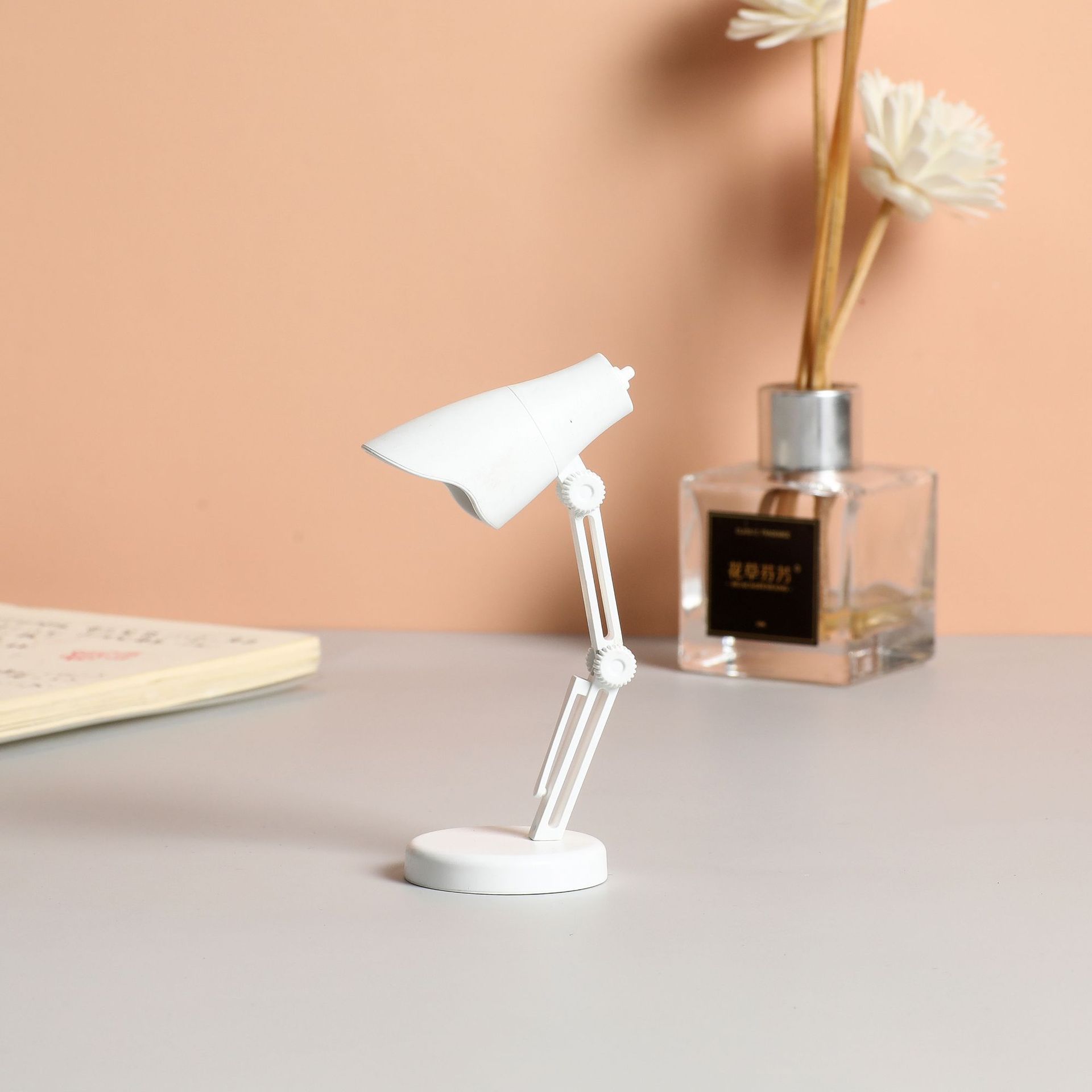 1pc Lampe De Table Led Mini Lampe De Livre Mini Veilleuse - Temu Canada