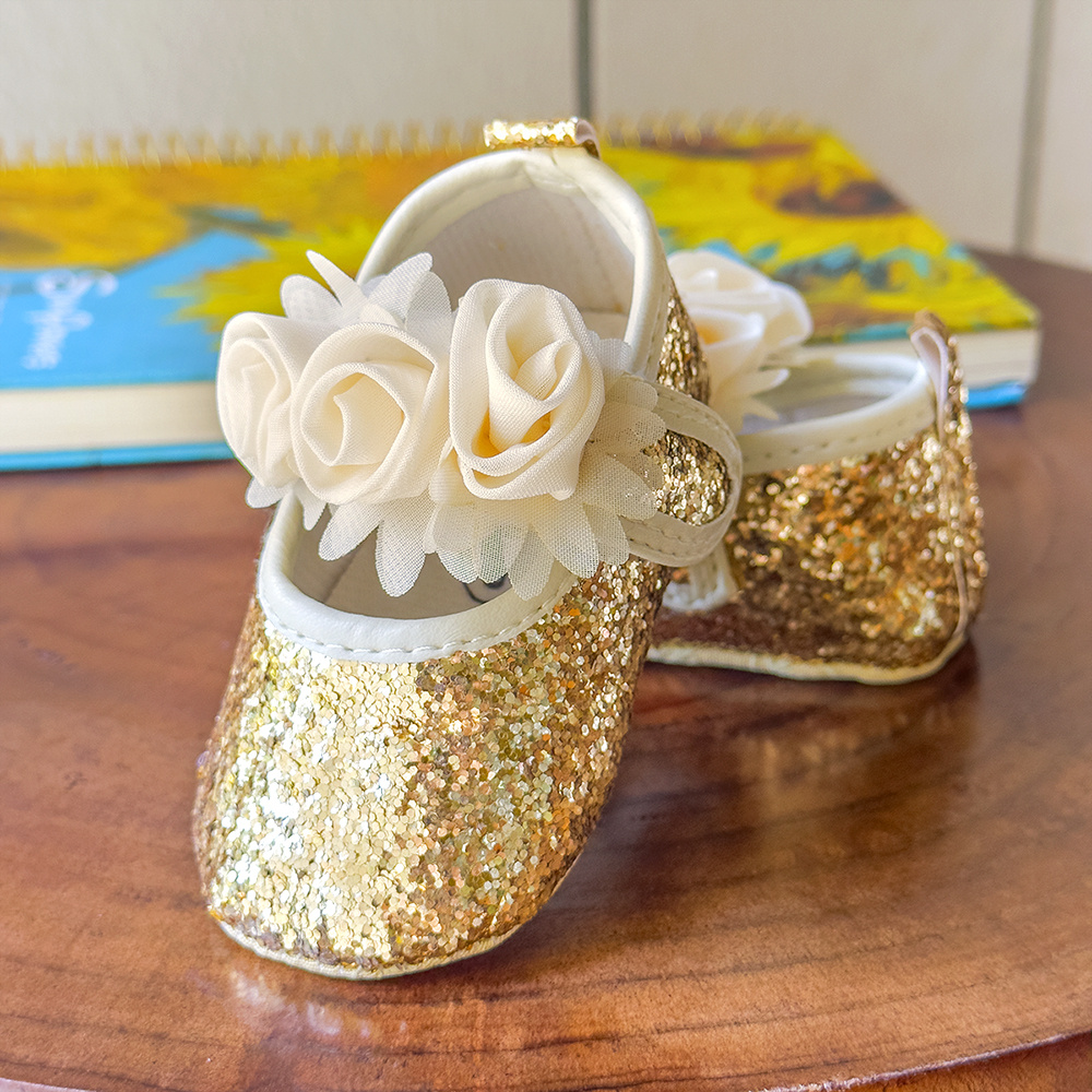 Baby girl sales gold glitter shoes