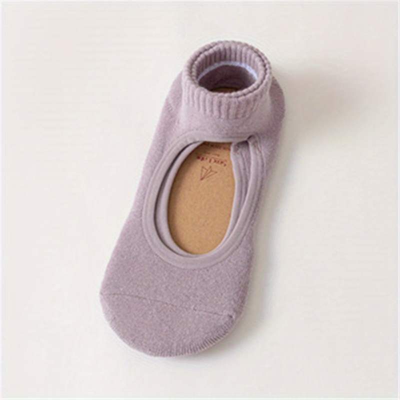 Non Slip Yoga Socks Shock Absorption Low Cut Grippers