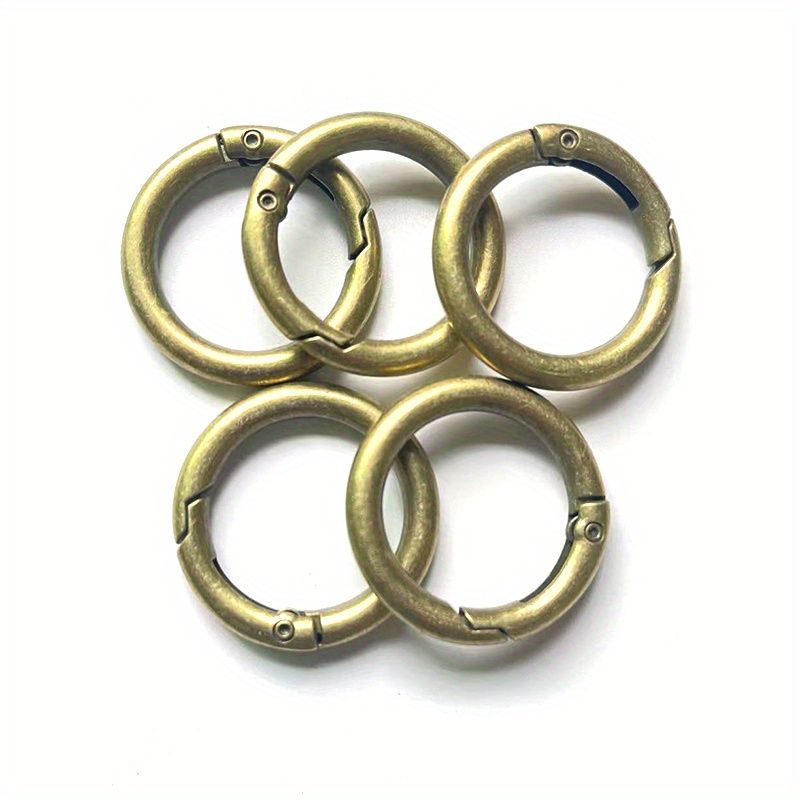 Cressi O-ring Holder Keychain With Punch