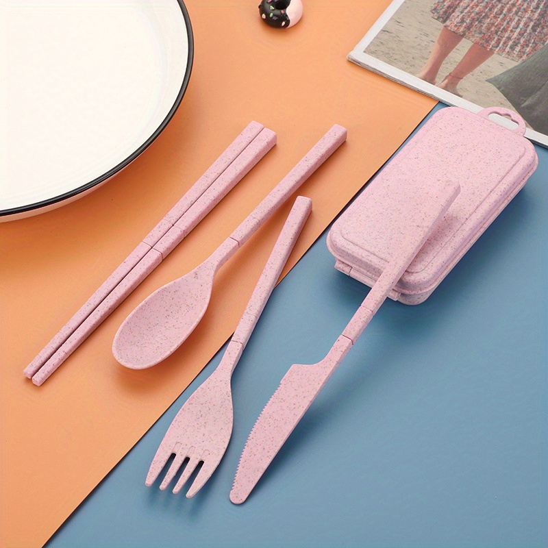 Travel Utensil Set with Case, 2 Sets Cute Rabbit Pattern Cutlery, Forks  Spoons and Knives Set, Wheat Straw Reusable Plastic Utensils Portable  Cutlery
