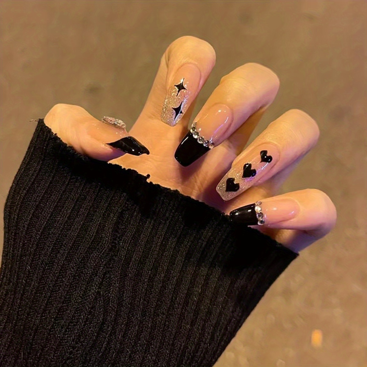 Glossy Coffin French False Nails With Black Tip And Heart Design - Medium  Length Fake Nails With Glitter - Full Cover Artificial Stick On Nails For  Women And Girls - Temu