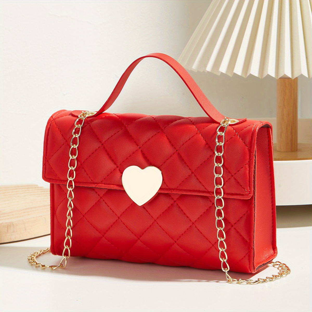 Argyle Quilted Chain Crossbody Bag, Heart Decor Flap Purse, Women's Lovely  Square Handbag - Temu